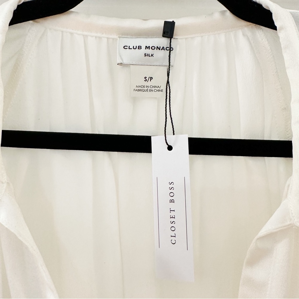 Club Monaco Shirred Tie Detail Blouson Top White Silk sz small - Picture 11 of 14